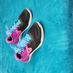 Nike Women's Metcon 3 Athletic Shoes Low Tops size 10.5 Hyper Violet